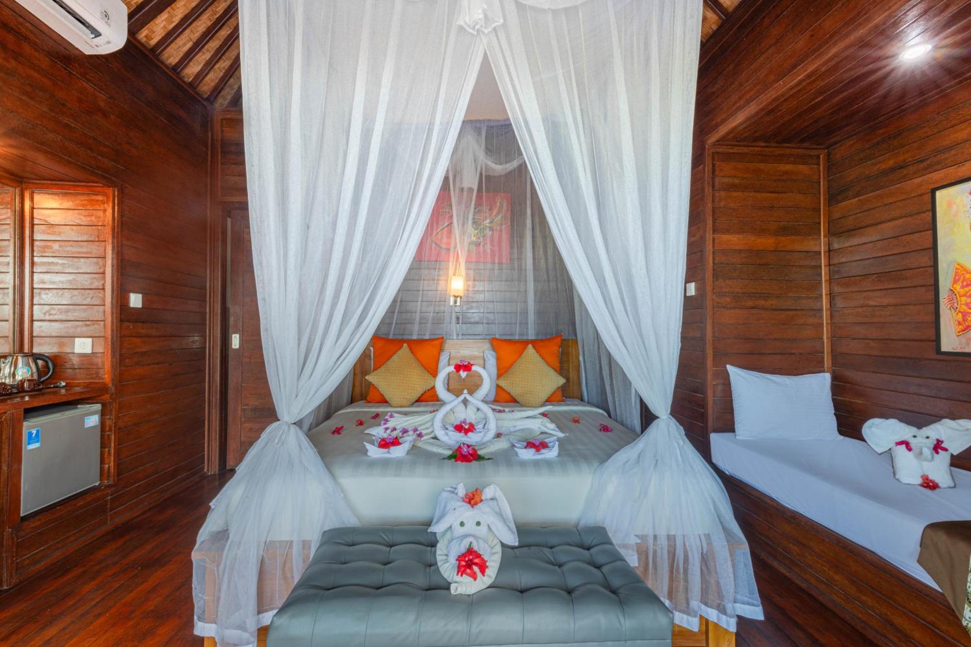 Tatak Bunut Villa Ceningan Nusa Lembongan  Exterior photo